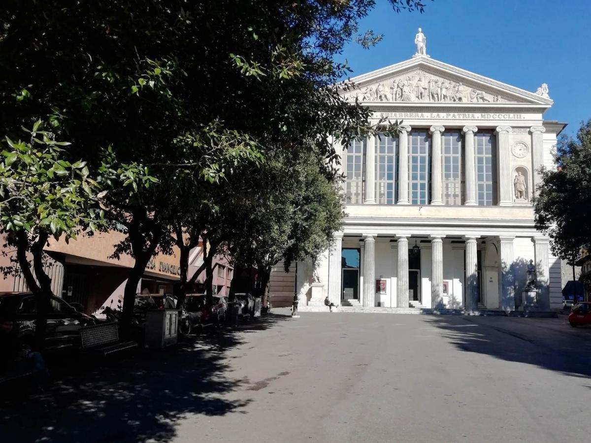 Mistrangelohome 3 - Appartamento In Pieno Centro Savona Dış mekan fotoğraf