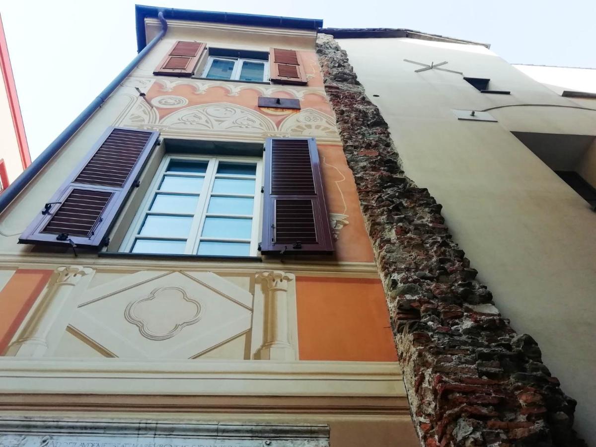 Mistrangelohome 3 - Appartamento In Pieno Centro Savona Dış mekan fotoğraf