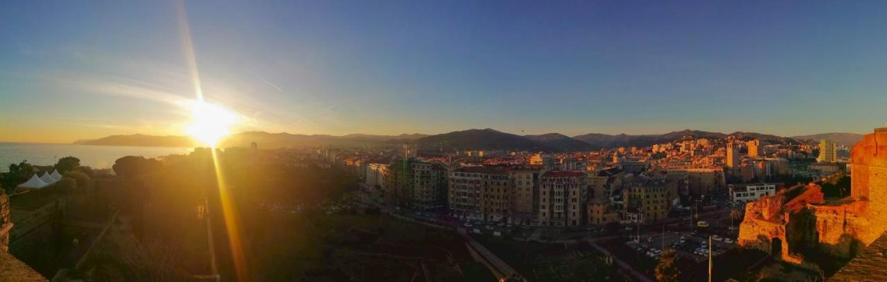 Mistrangelohome 3 - Appartamento In Pieno Centro Savona Dış mekan fotoğraf